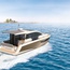 Sealine C 330