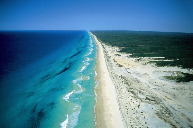 Пляж 75 Миль, остров Фрейзер, Австралия