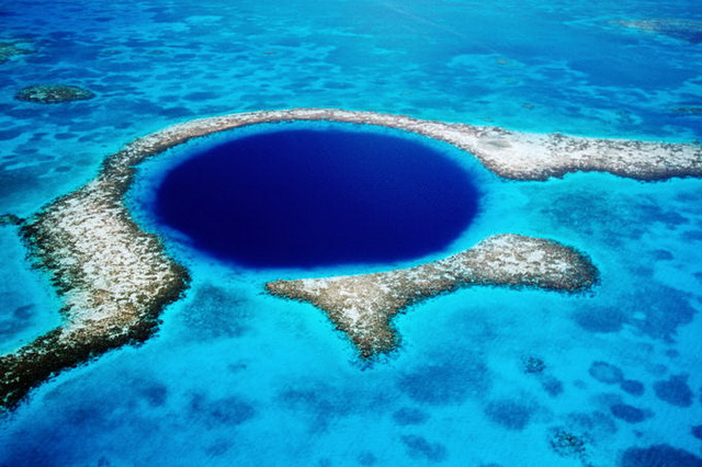 Great Blue Hole в Белизе