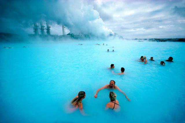 Отдых в Голубой лагуне, Исландия