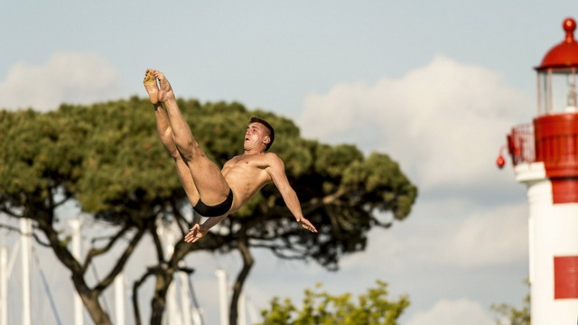 Победы Артёма Сильченко на соревнованиях Red Bull Cliff Diving
