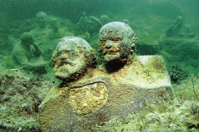 Дайвинг в Крыму - подводный музей мыса Тарханкут