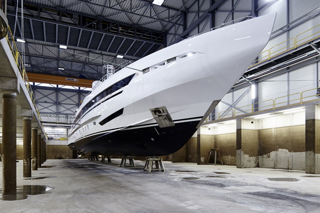 Новая суперяхта Heesen Yachts Amore Mio