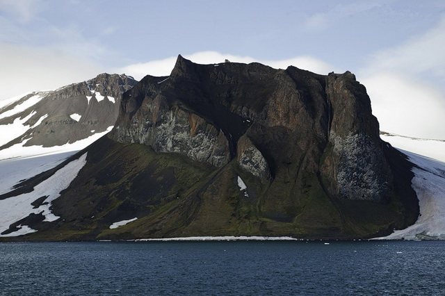 Арктический остров Чамп в составе архипелага Земля Франца-Иосифа