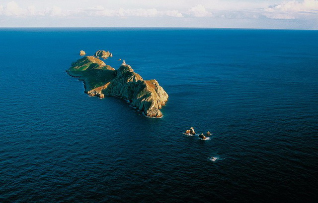 Маяк Палагружа в Адриатическом море