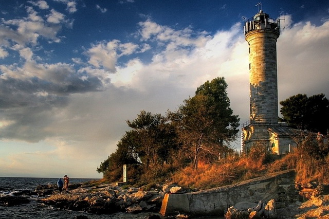 Маяк Савудрия - самый старый маяк Хорватии