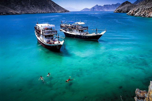 Водные приключения в фьордах Омана