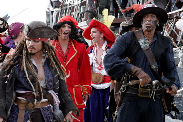 Пиратская неделя на Каймановых островах - карнавал пиратов на Карибах