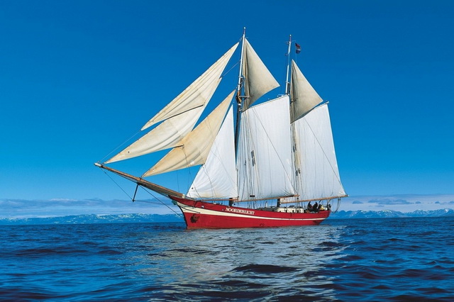 100-летняя парусная яхта «Noorderlicht»