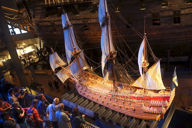 Настоящий корабль Васа и его модели в музее Стокгольма