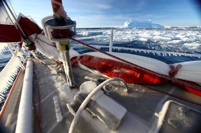 Путешествие на яхте на Южный полюс