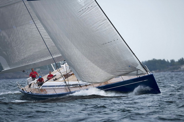 Парусная яхта финской верфи Nautor's Swan - Swan 80