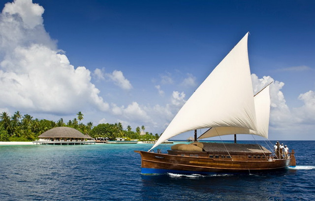 Традиционная мальдивская лодка - дхони
