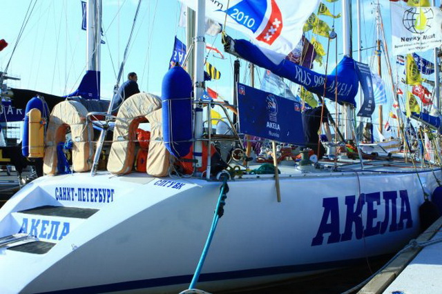 Яхта «Акела» в парусных гонках